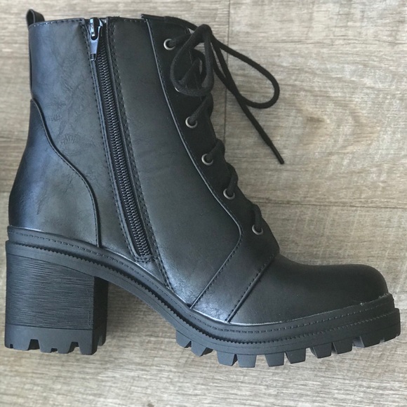 Soda Black Military Combat LaceUp Lug Boot - Picture 8 of 8